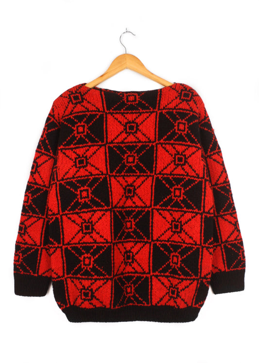 Vintage printed woolen sweater in red and black