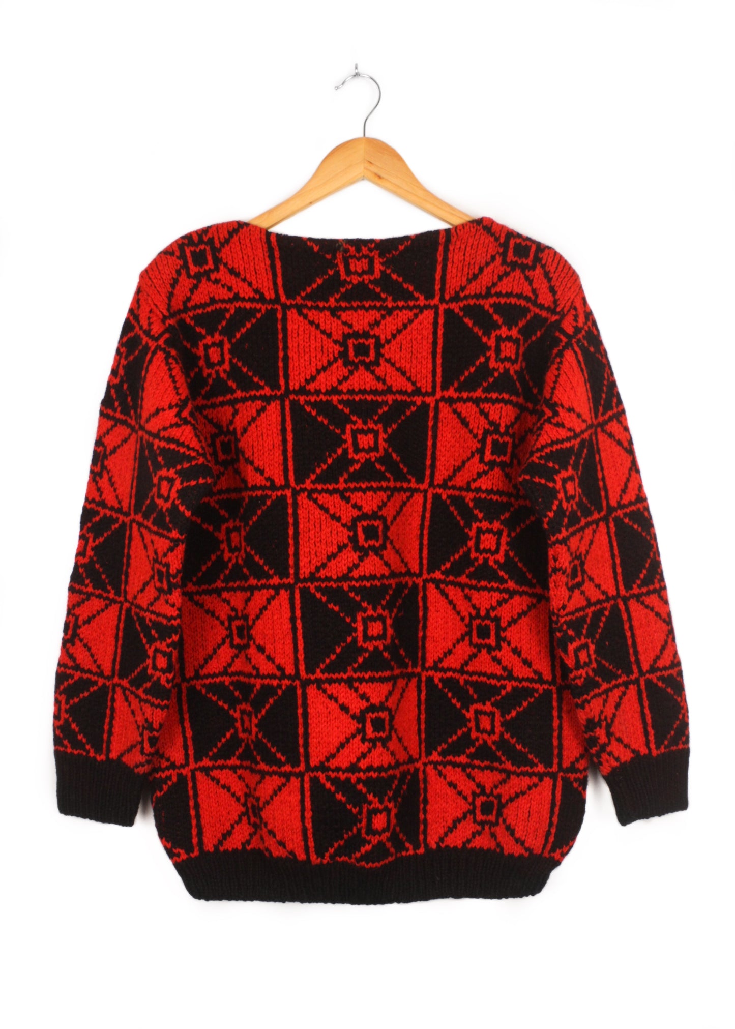 Vintage printed woolen sweater in red and black