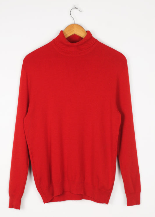 Vintage woolen turtleneck sweater in red