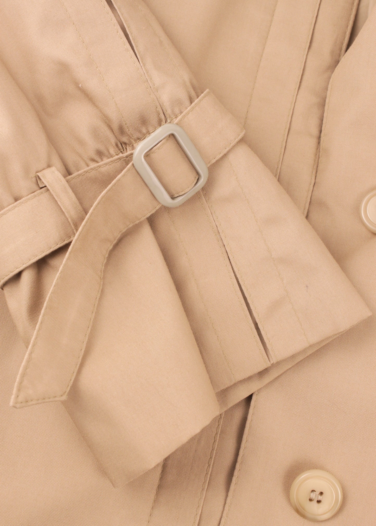 Women's trench coat in sand