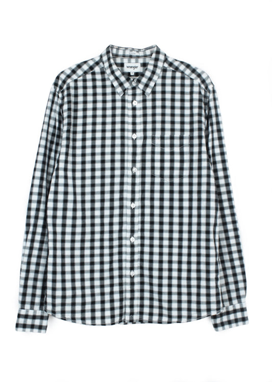 Wrangler checked shirt in black